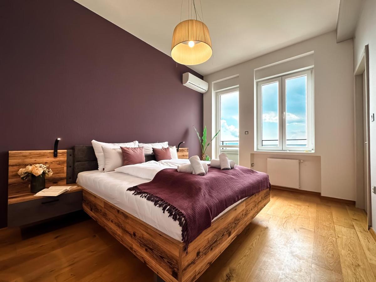 Appartement 105M2 Penthouse Sea View Rijeka With Free Garage Parking Extérieur photo
