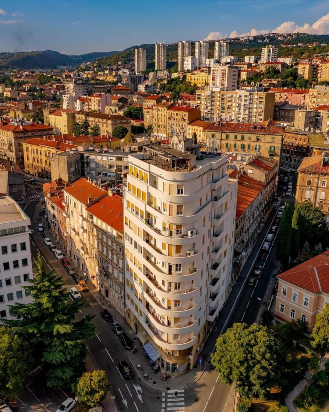 Appartement 105M2 Penthouse Sea View Rijeka With Free Garage Parking Extérieur photo